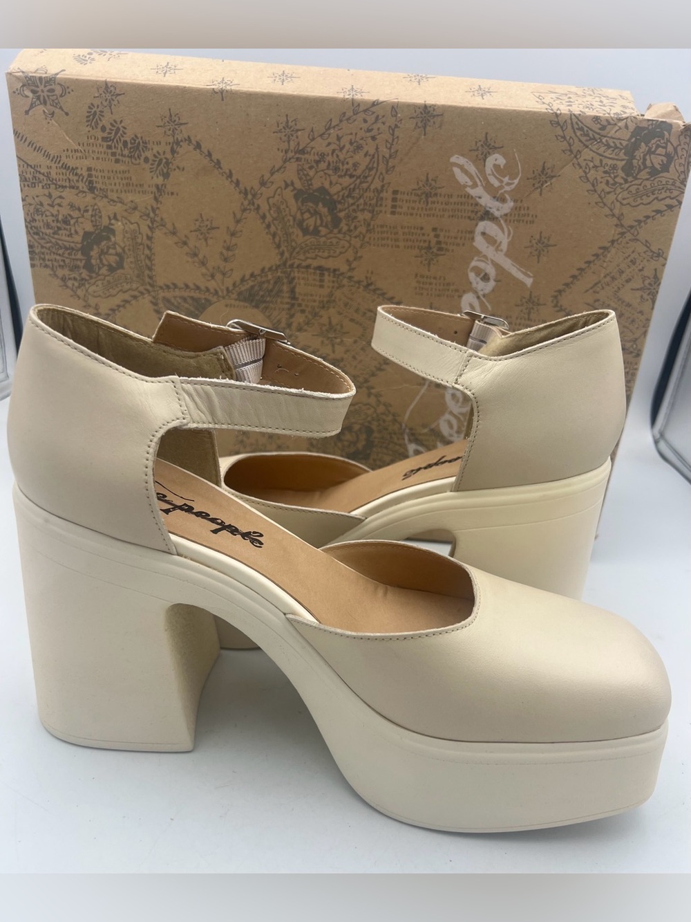 Free People Gwen Platform Block Heel Mary Jane Pumps AnkleStrap Women’s EU39 NEW - Picture 9 of 13